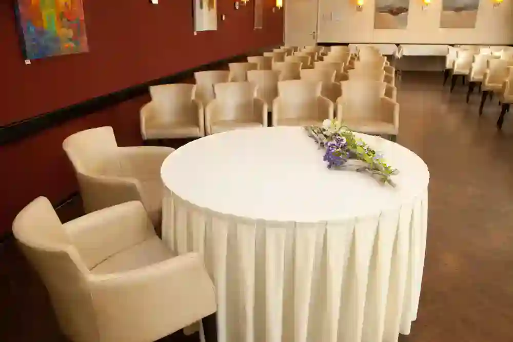 Wonnezaal in bijeenkomstopstelling